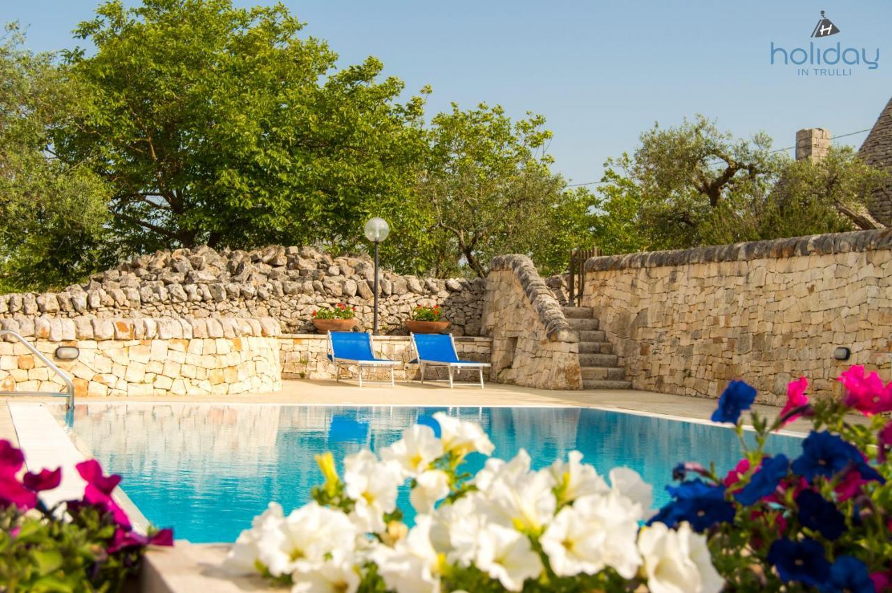 I Trulli Degli Ulivi Villa Locorotondo Exterior photo